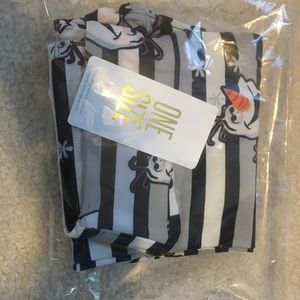 Lula Roe Disney Olaf OS leggings